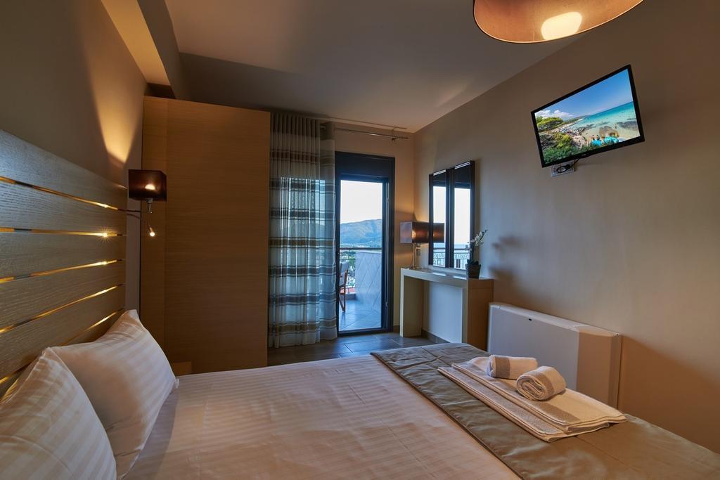 Athos Thea Luxury Rooms Sarti Room photo